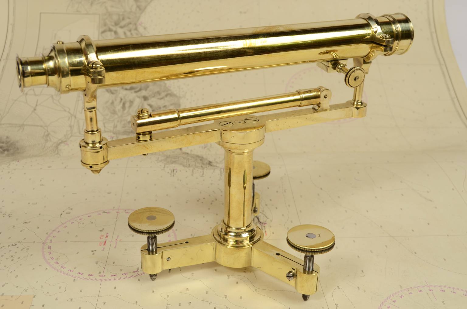 Antique measuring instruments/6984-Topographic level