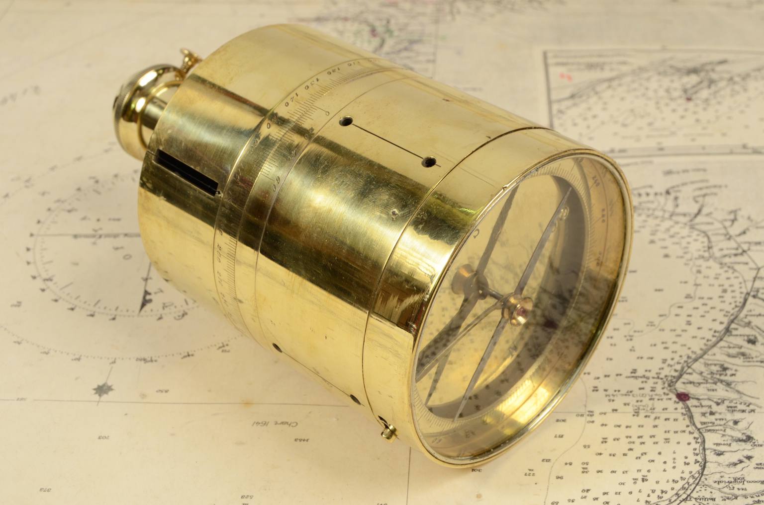 Antique measuring instruments/6985-Land-surveyor squaring