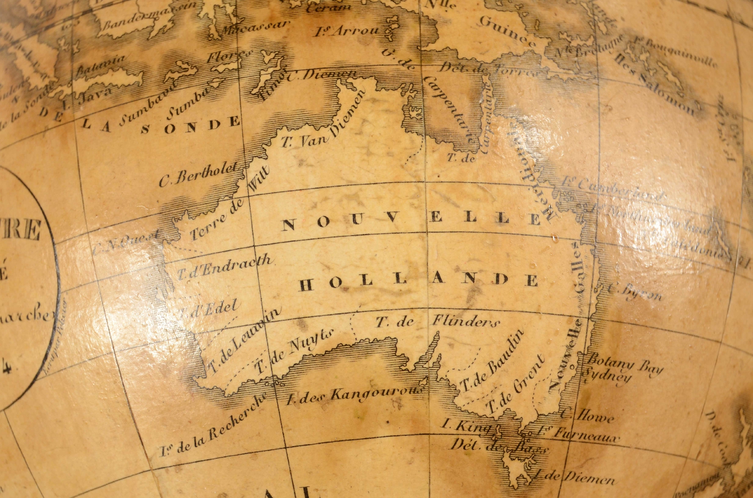 Antique globes-world maps/703-Antiques Pair Globes
