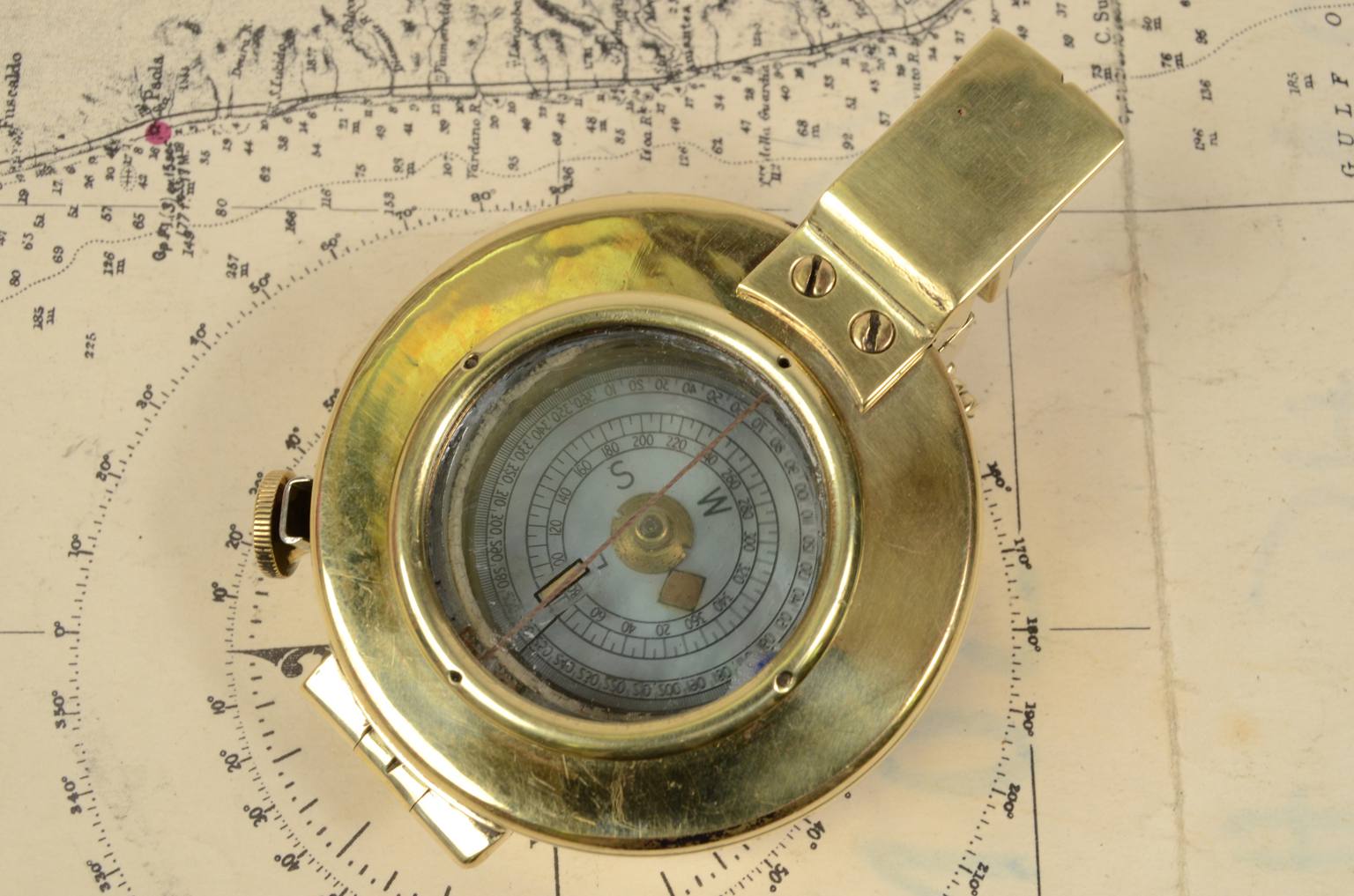 Antique compasses/7059-Compass WWII