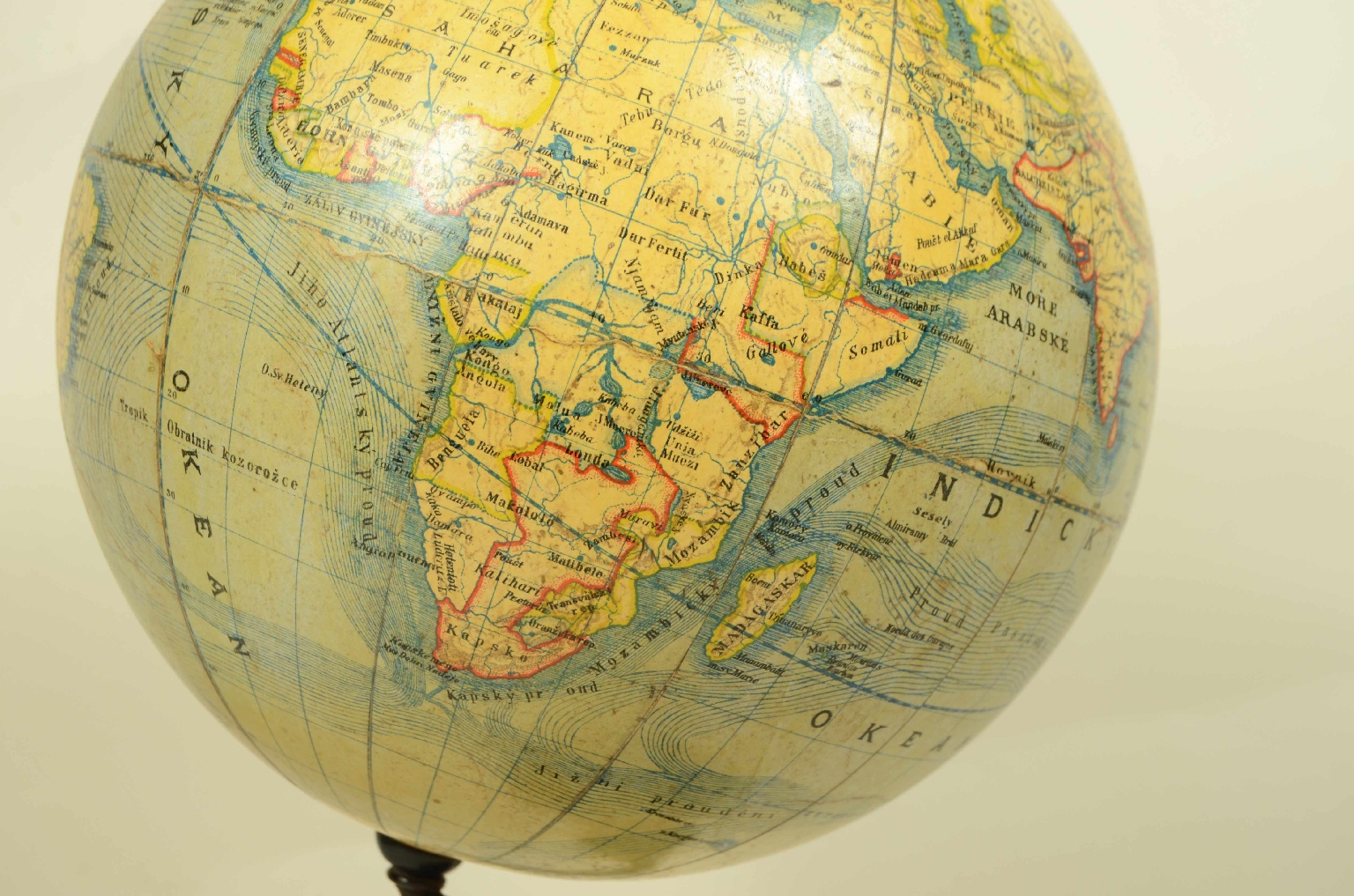 Antique globes-world maps/708-Terrestrial Globe