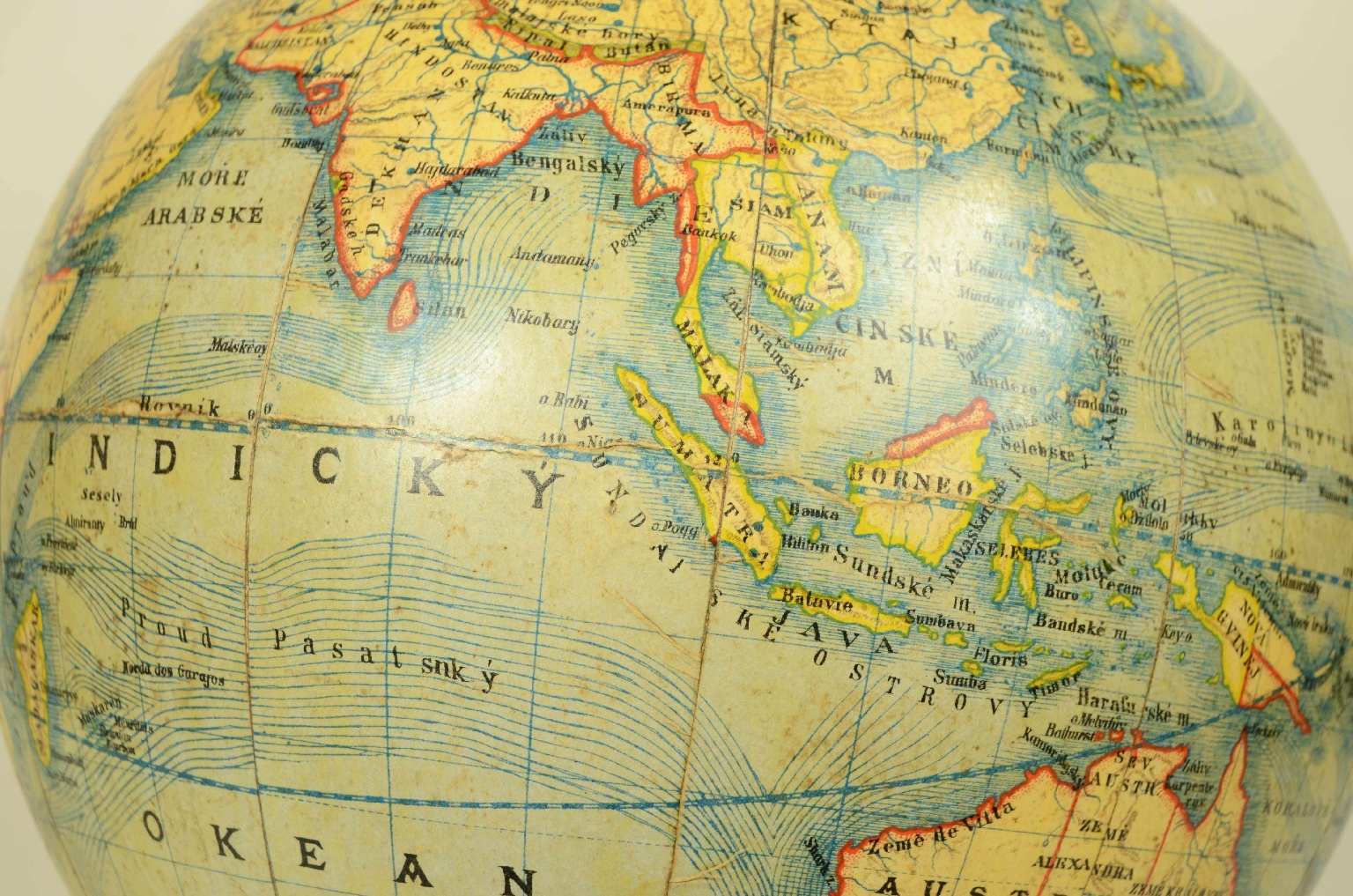 Antique globes-world maps/708-Terrestrial Globe