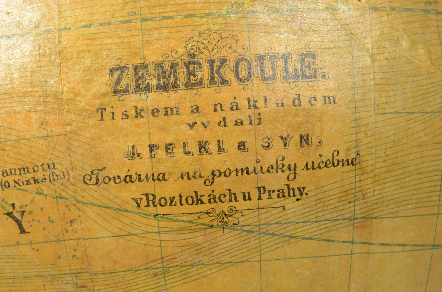 Antique globes-world maps/709-Terrestrial Globe