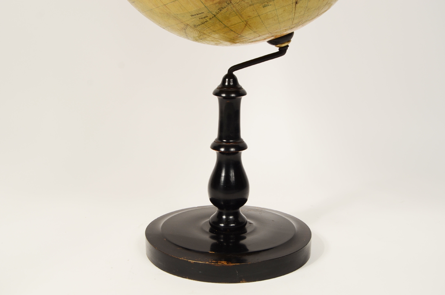 Globi-mappamondi antichi/709-Globo Terrestre