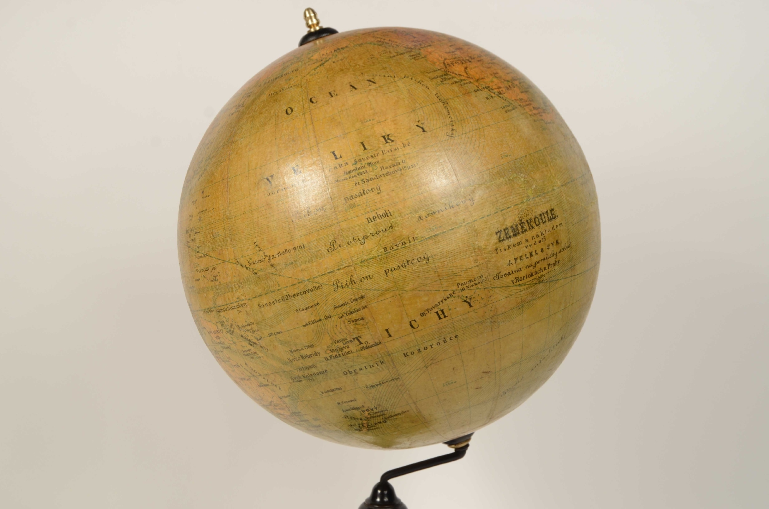 Globi-mappamondi antichi/709-Globo Terrestre