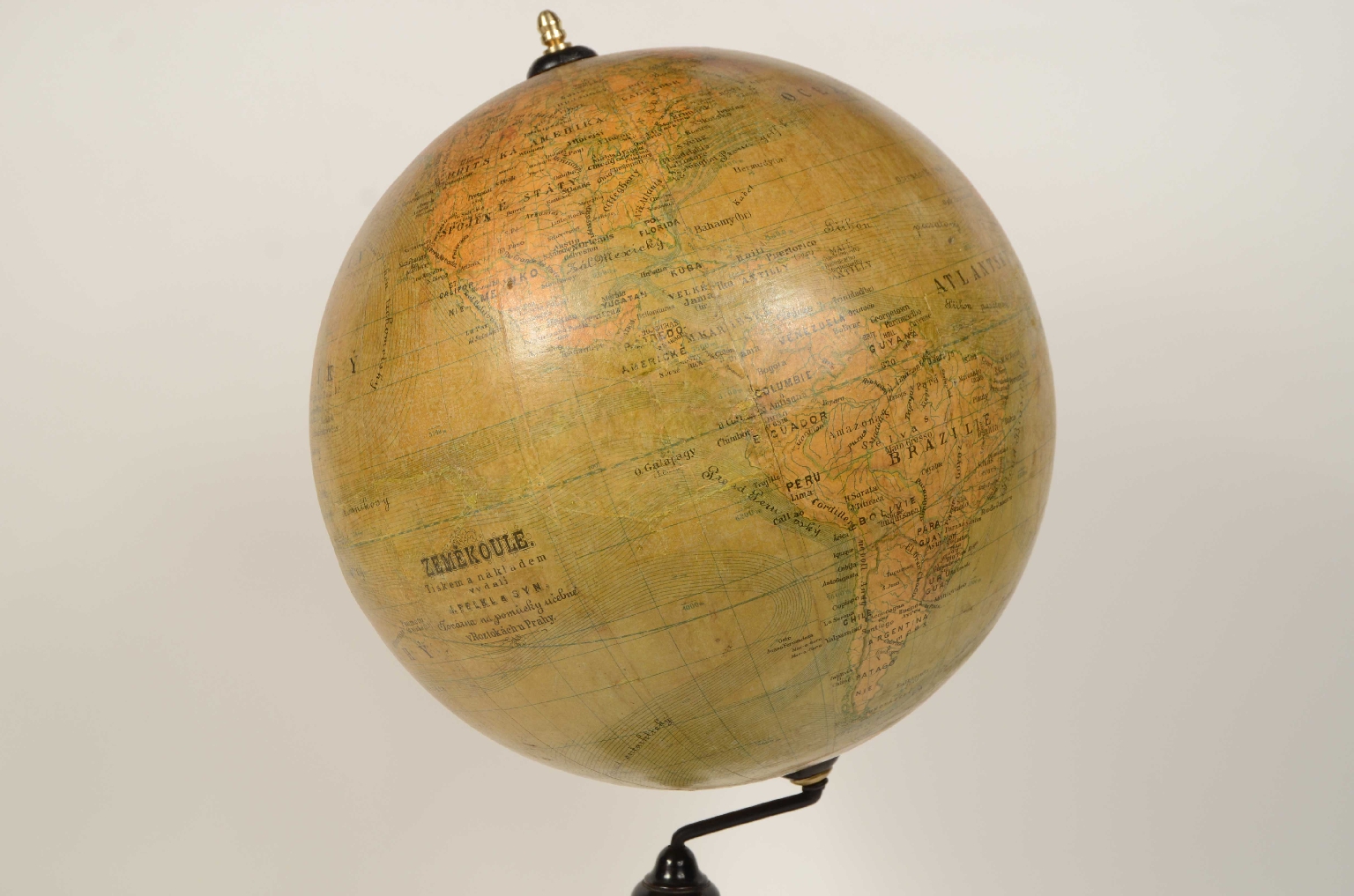 Antique globes-world maps/709-Terrestrial Globe