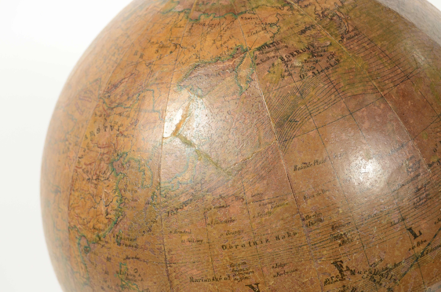Antique globes-world maps/710-Lunar