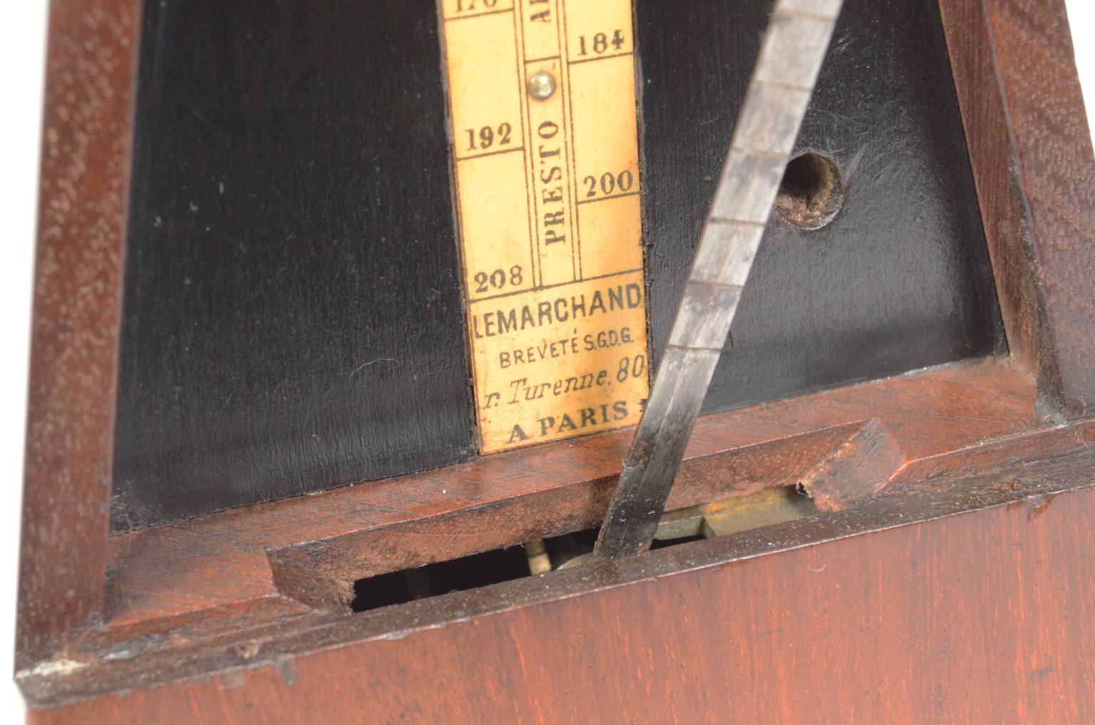 Antique measuring instruments/7108-Antique metronome