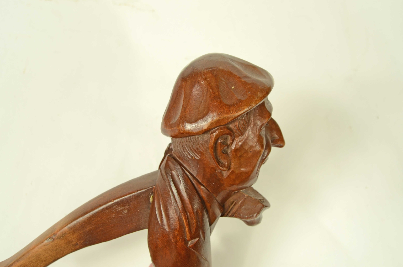 Peculiarity/717-Nutcracker