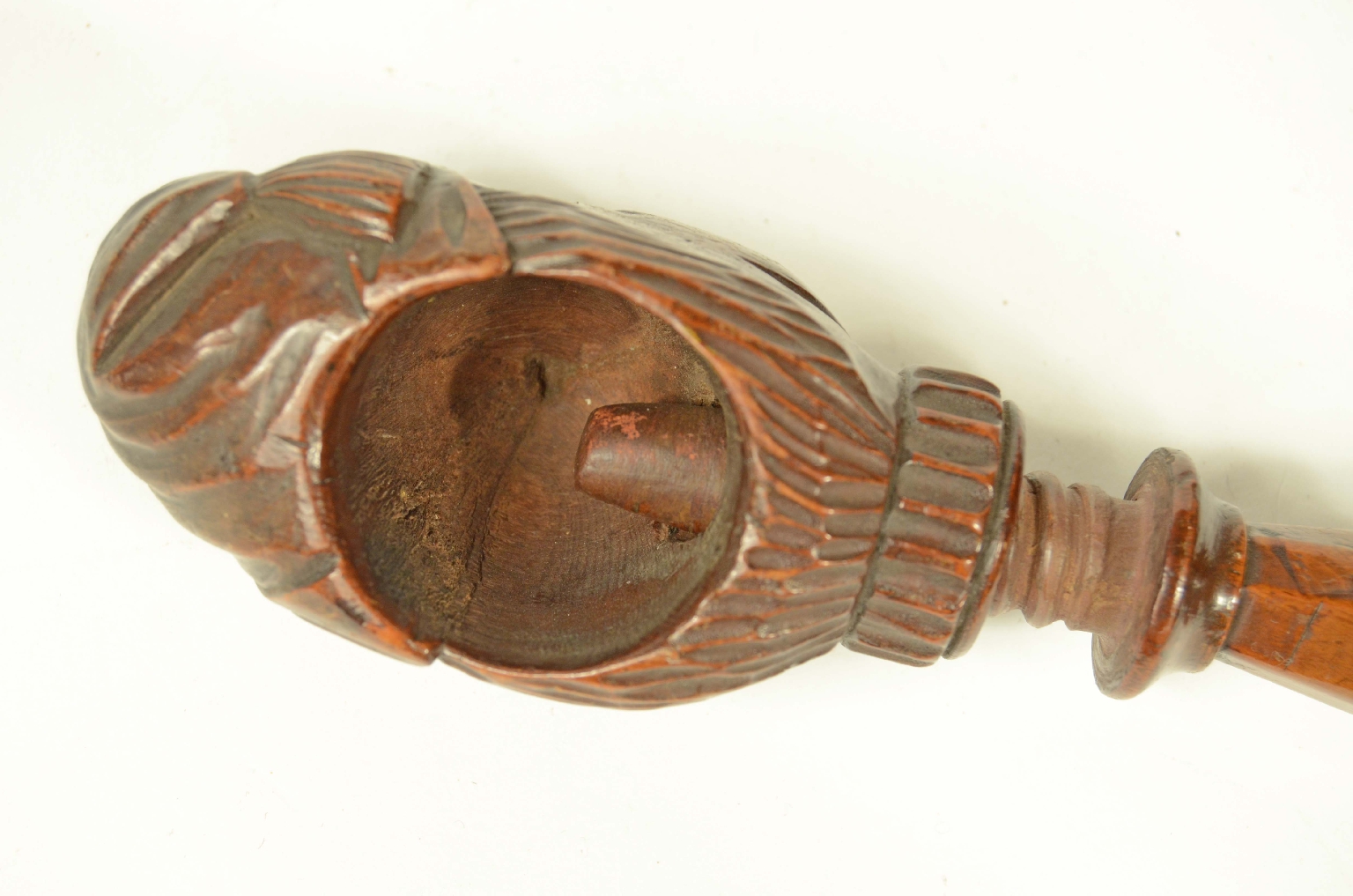 Peculiarity/718-Nutcracker