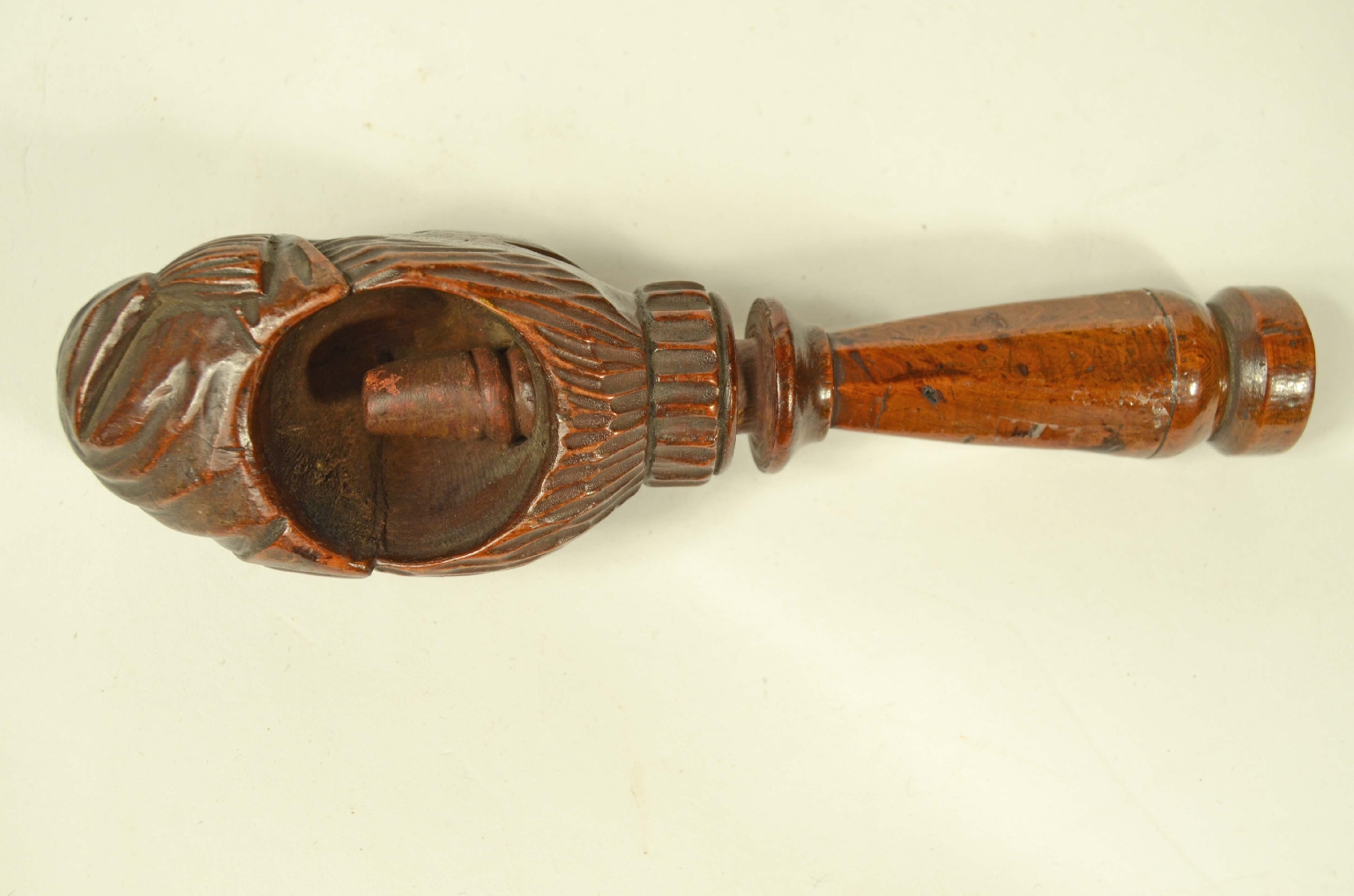 Peculiarity/718-Nutcracker