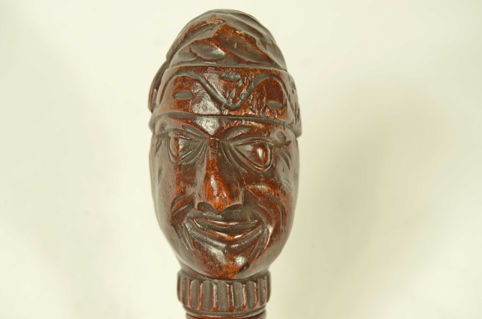 Peculiarity/718-Nutcracker