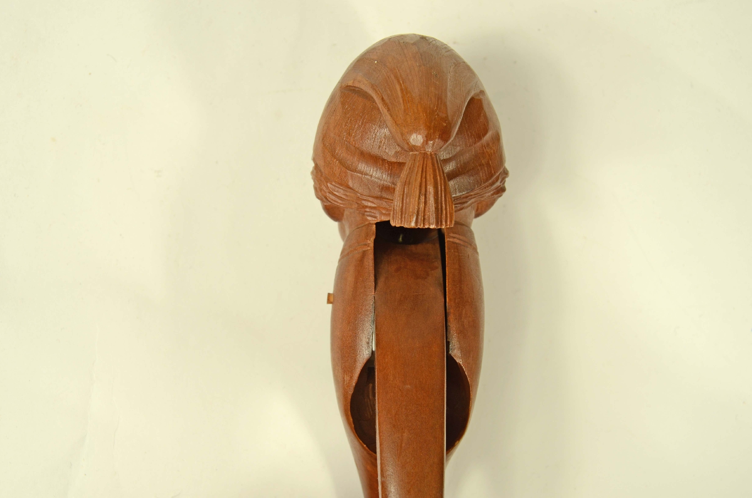 Peculiarity/719-Nutcracker