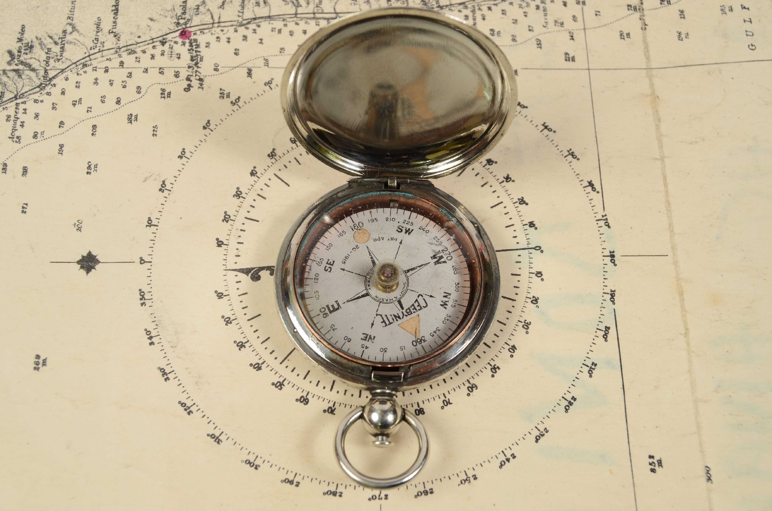 Antique compasses/7206-Pocket Compass