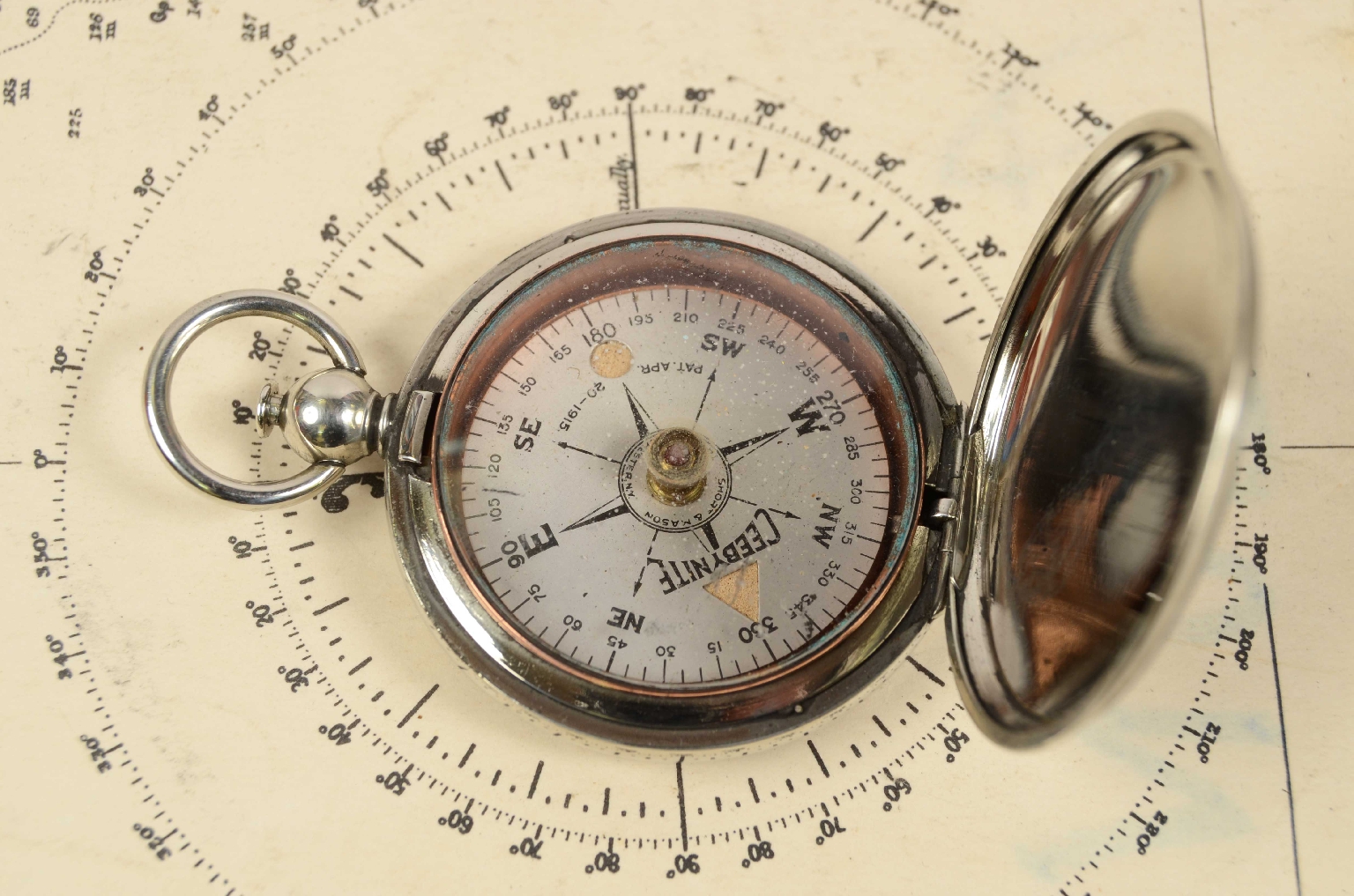 Antique compasses/7206-Pocket Compass