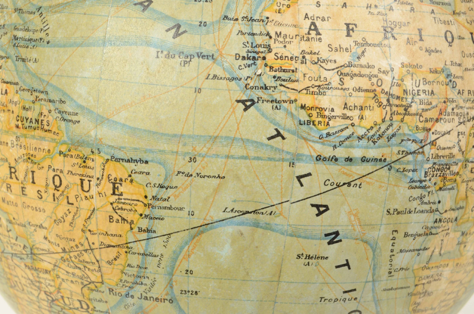 Antique globes-world maps/7219e-Terrestrial Globe