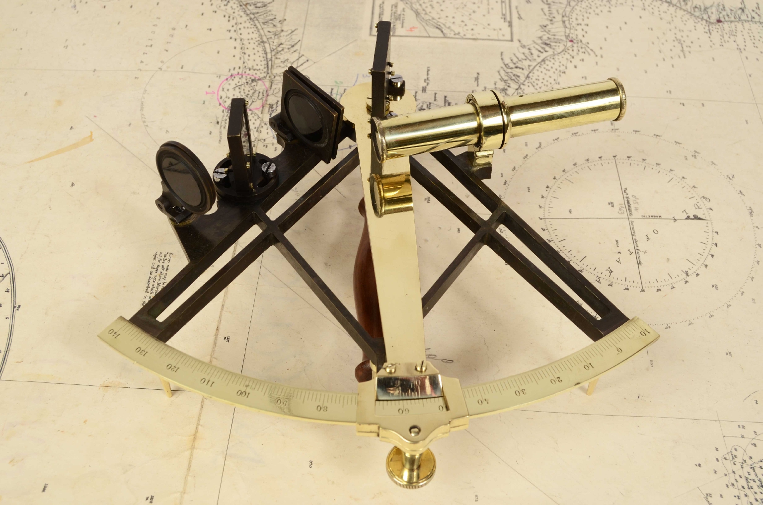 Nautical antiques/7234-Antique Sextant