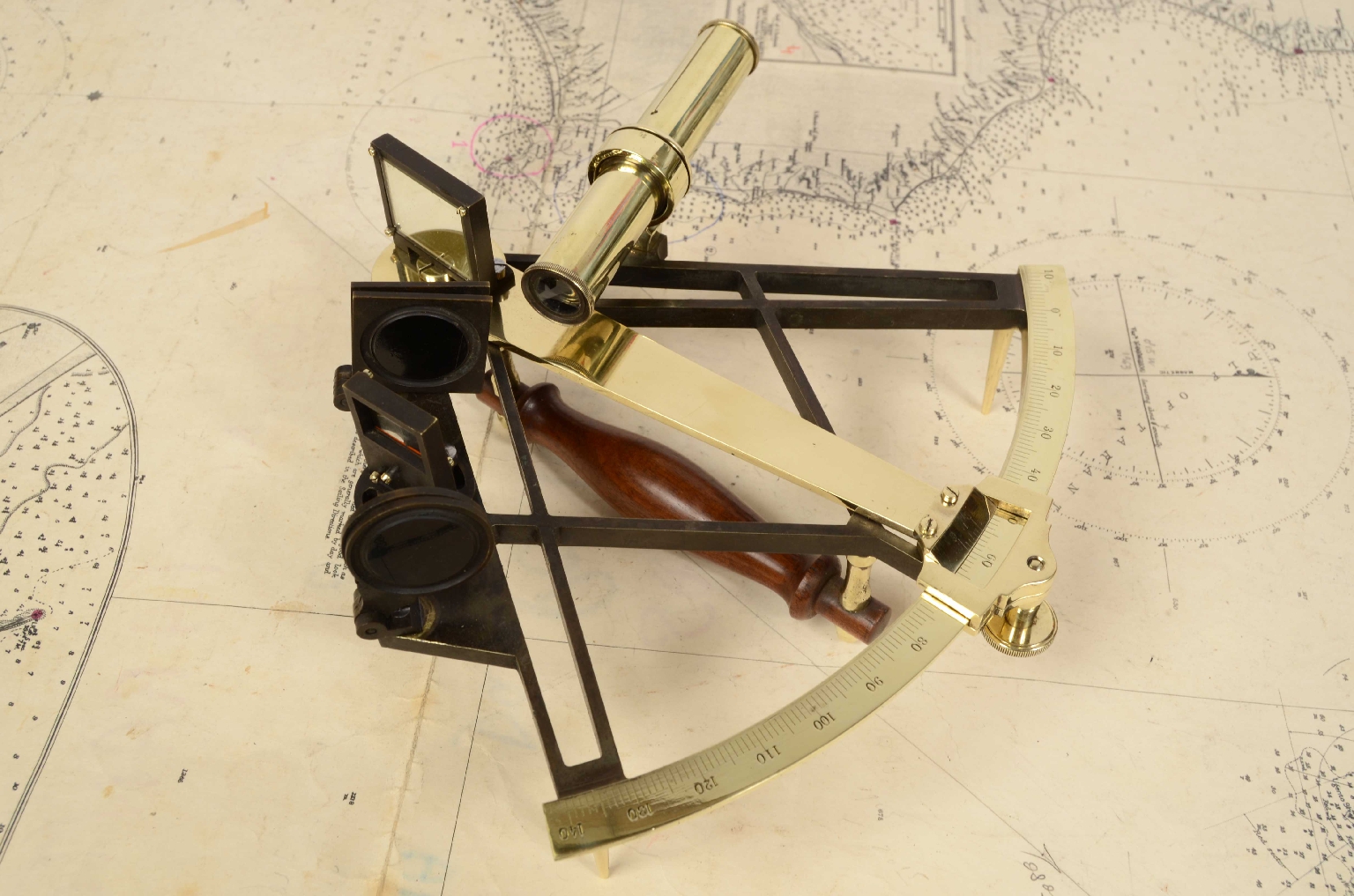 Nautical antiques/7234-Antique Sextant