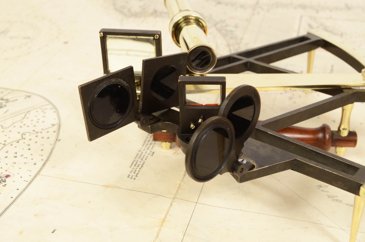 Nautical antiques/7234-Antique Sextant