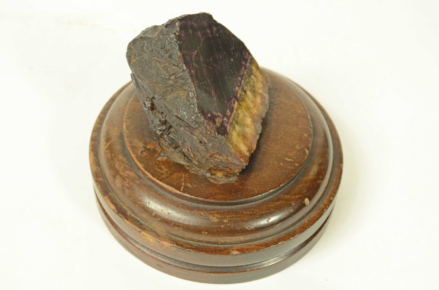 Storia naturale/727-Frammento di Blue John