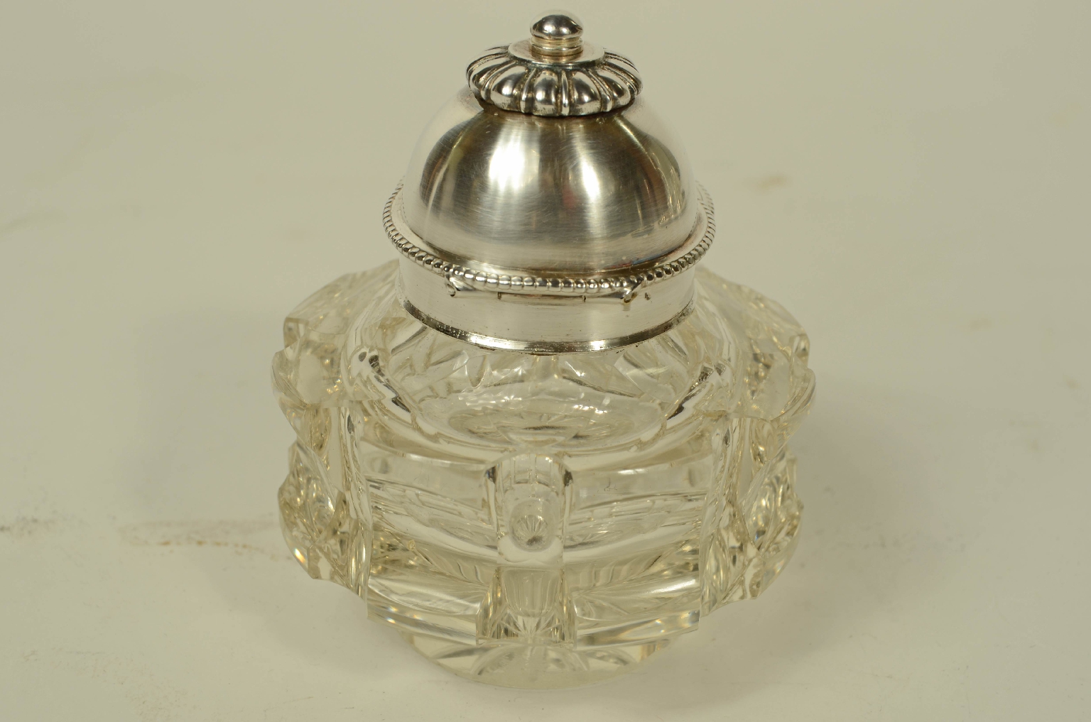 Peculiarity/728-Equestrian Inkwell