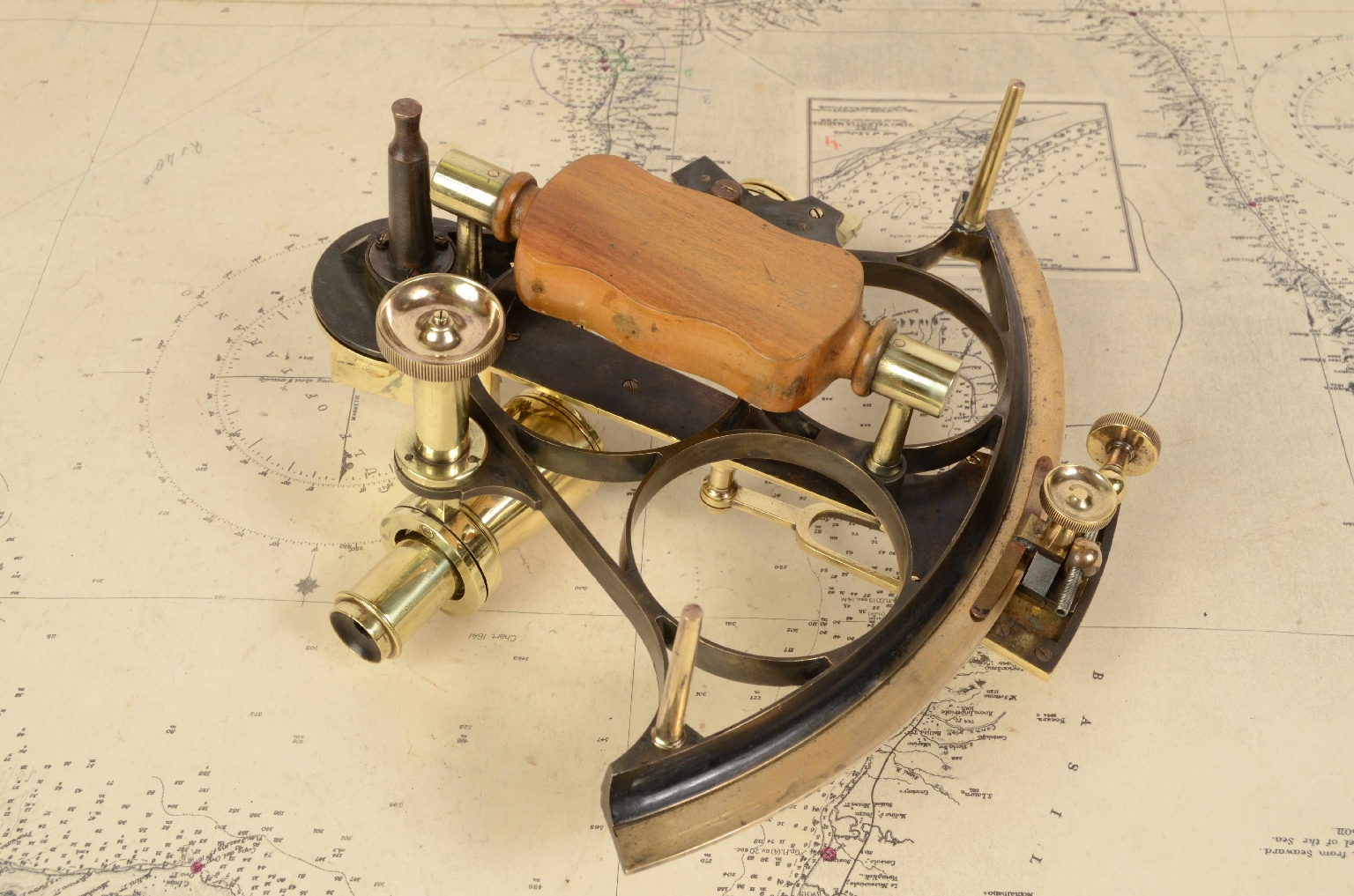 Antiquariato nautico/7353-Sestante Antico