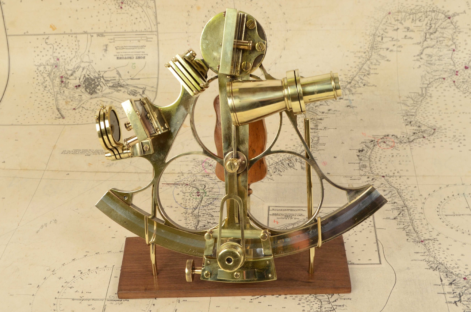 Antiquariato nautico/7353-Sestante Antico