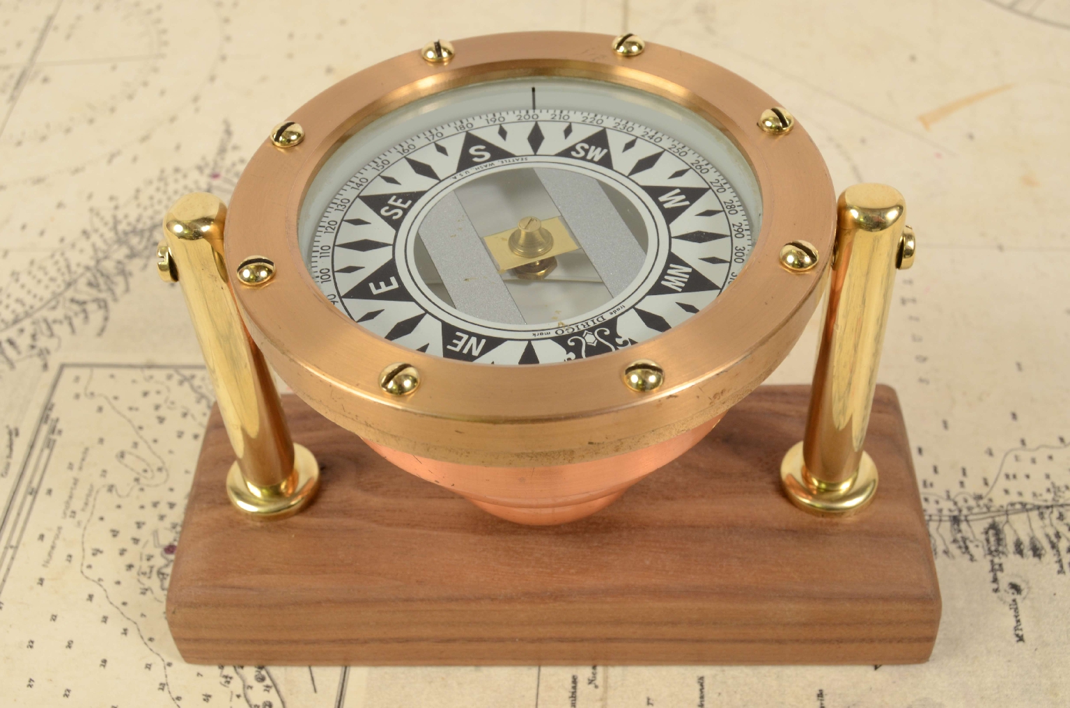 compasses/Code 7358 Nautical Compass