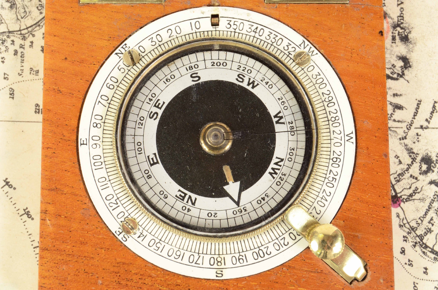 Antique compasses/7361-Pocket Compass