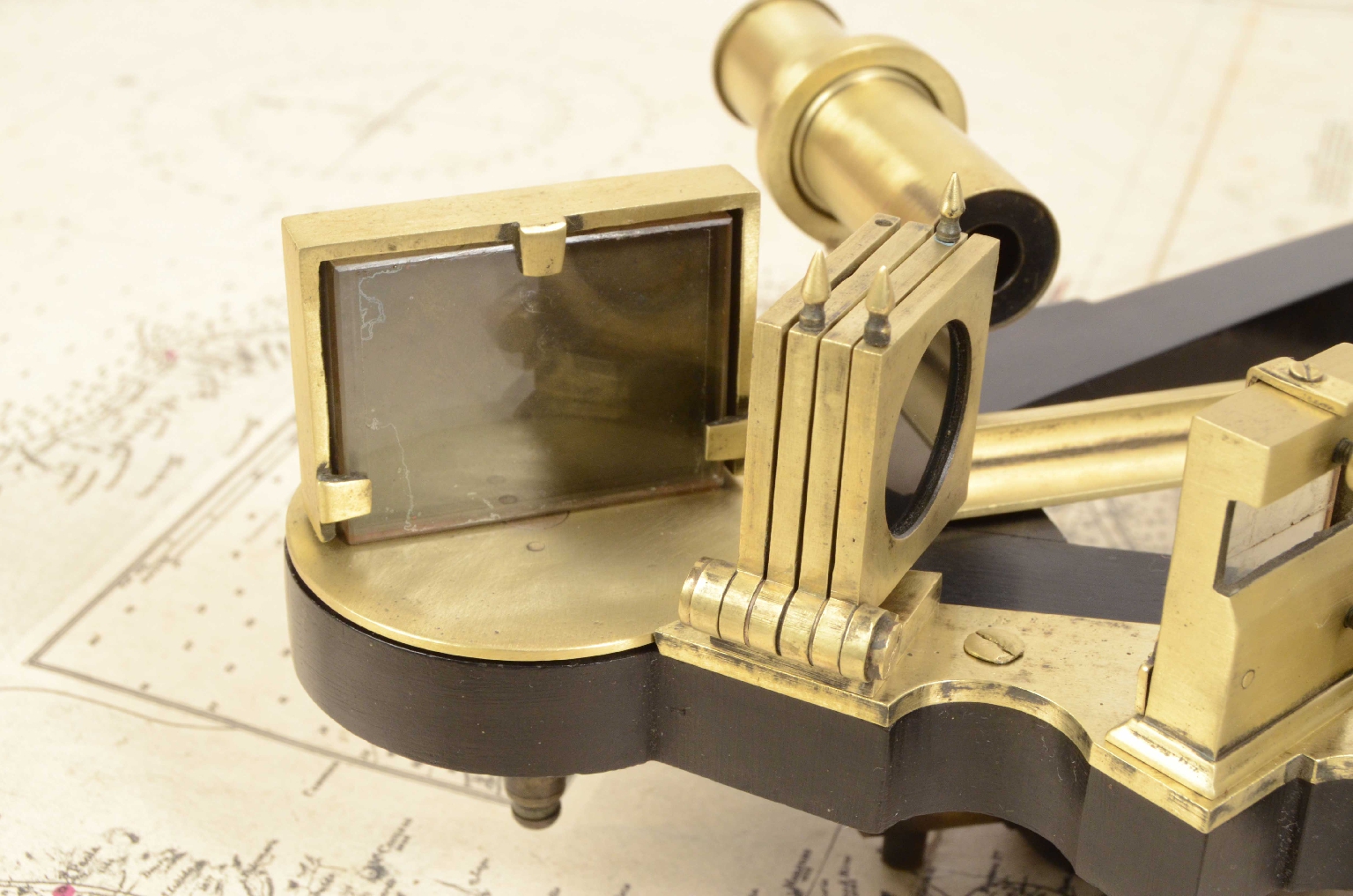 Nautical antiques/7384-Octant