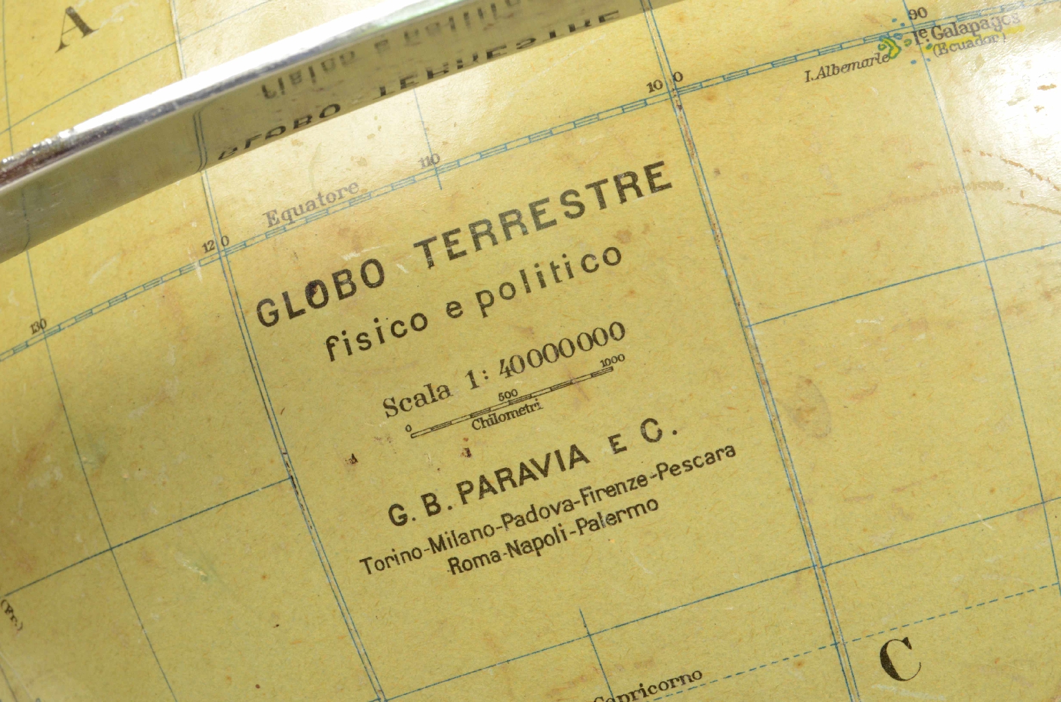 Antique astronomical instruments/7391-Tellurium and Globe