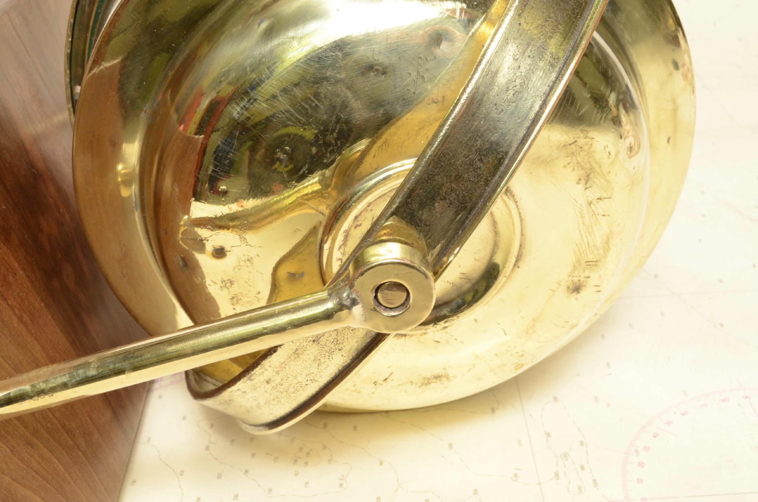 Antique compasses/7451-Large Nautical Compass