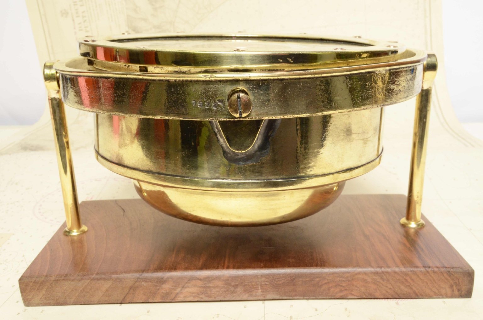 Antique compasses/7451-Large Nautical Compass