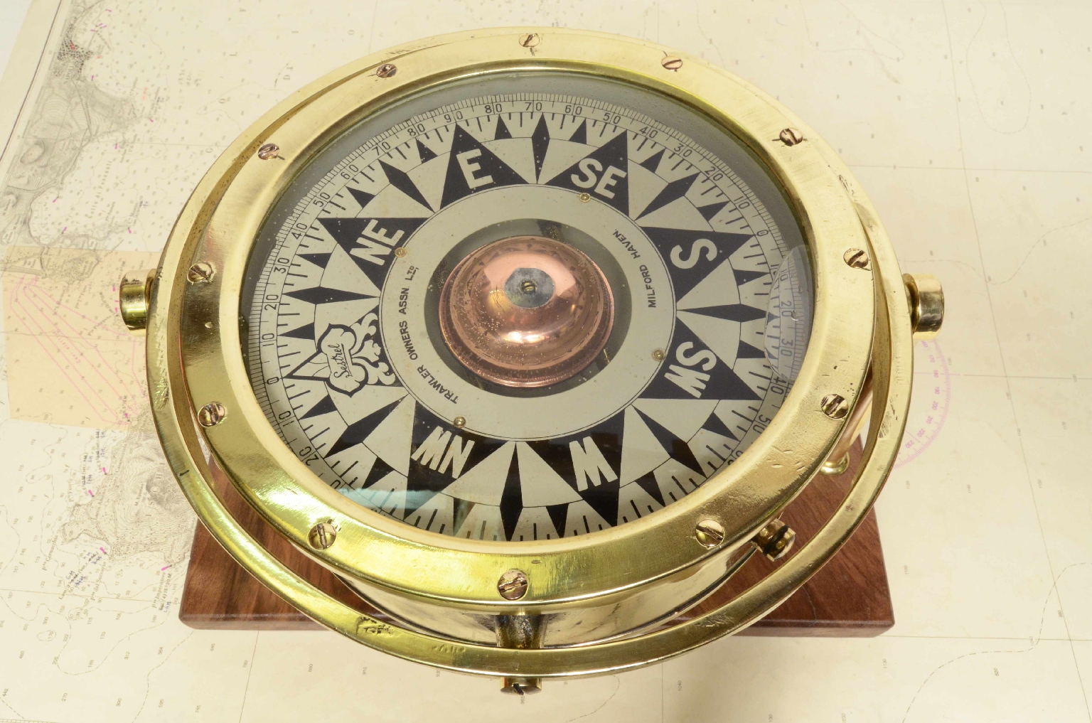 e-Shop/Antique compasses/Code 7451 Large Nautical Compass