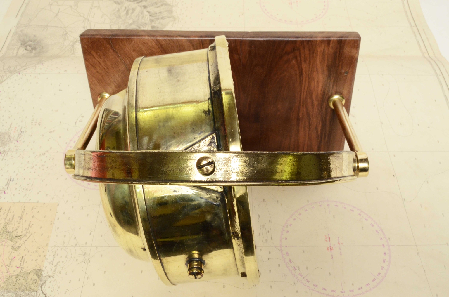 Antique compasses/7451-Large Nautical Compass