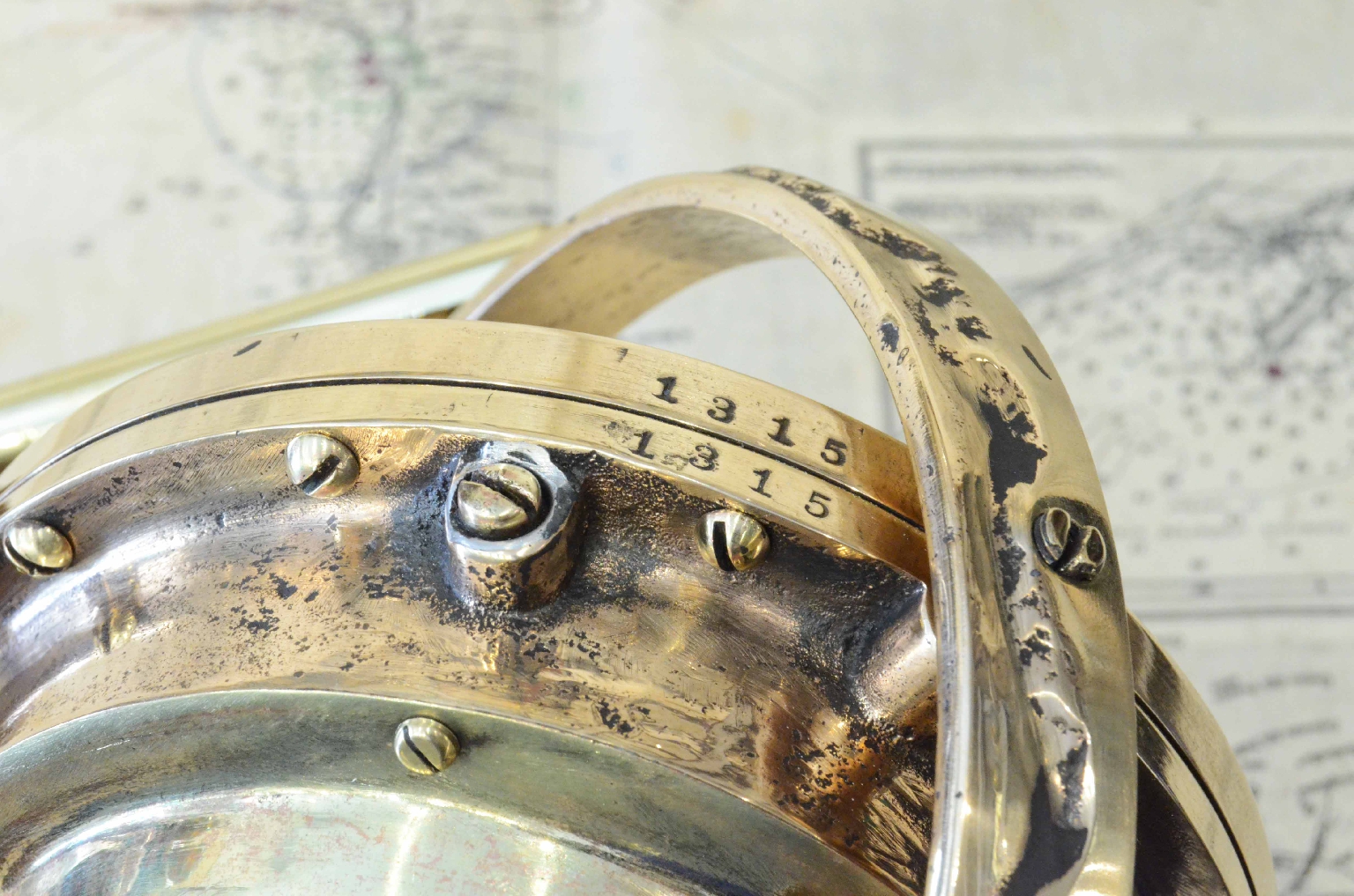 Antique compasses/7573-Nautical Compass