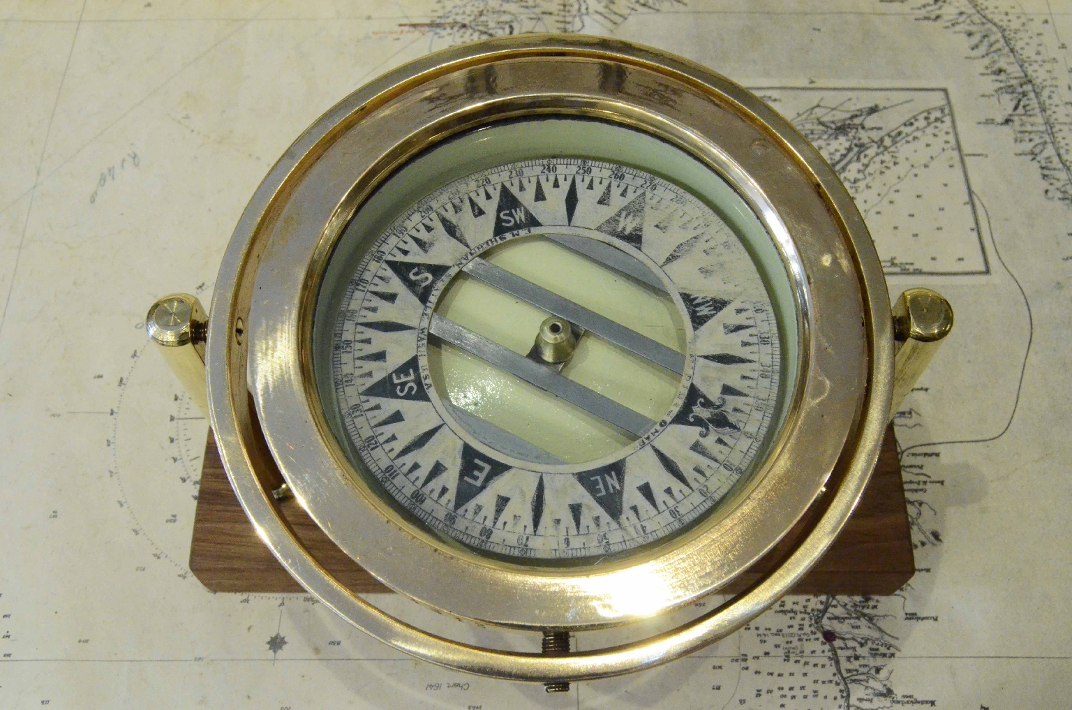 Antique compasses/7573-Nautical Compass