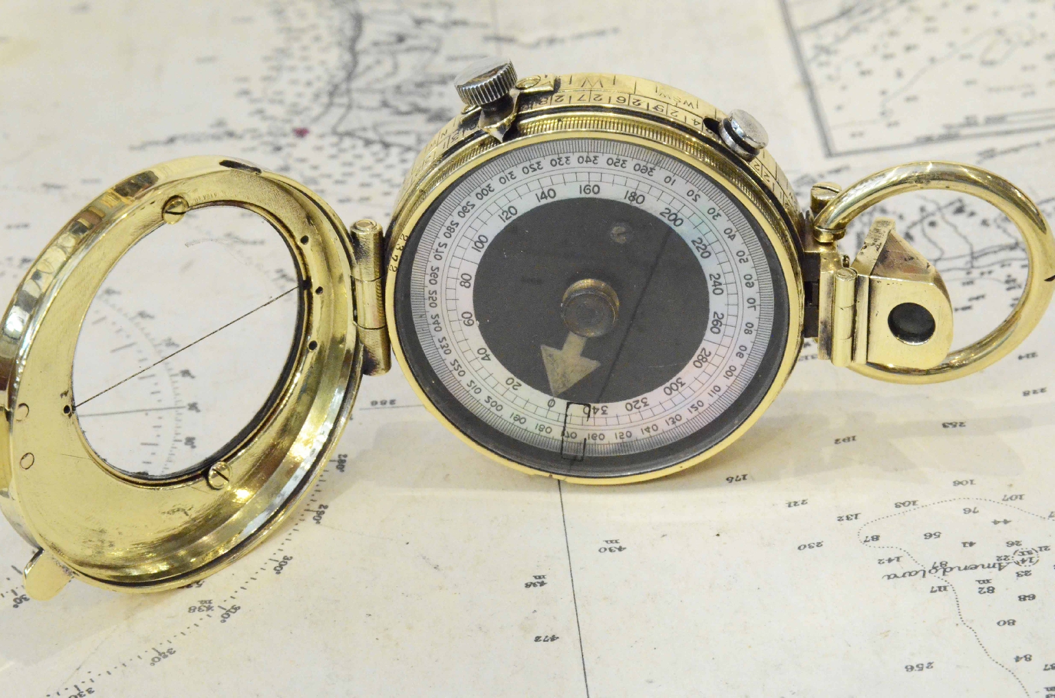 Bussole antiche/7581-Bussola Prismatica