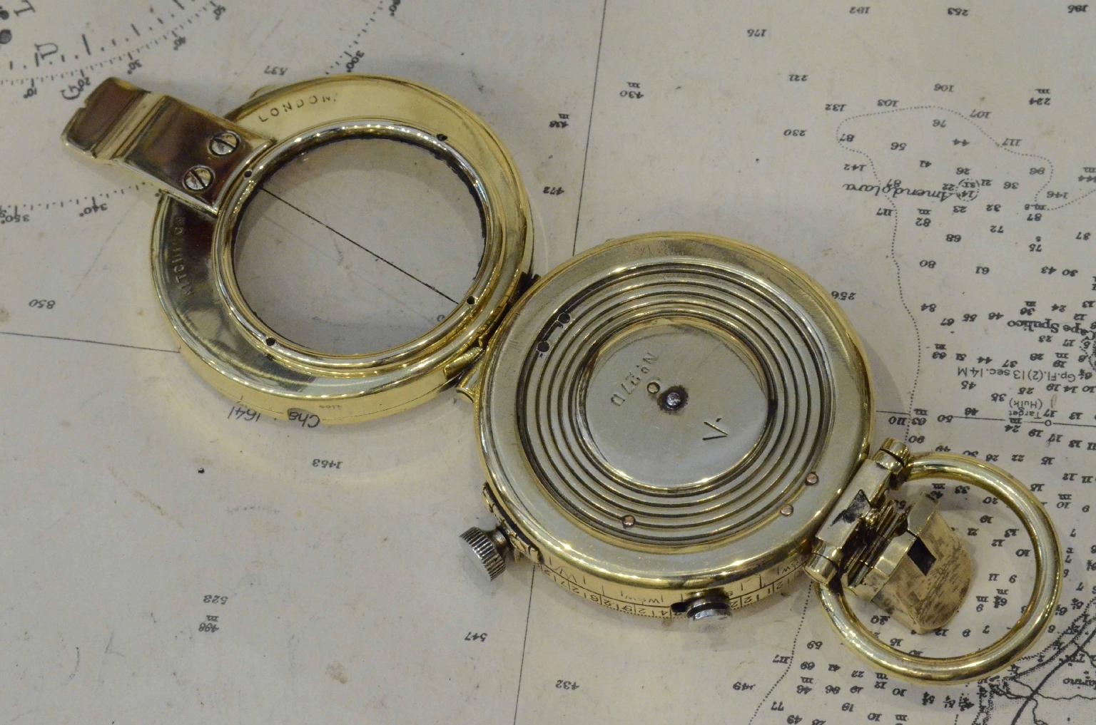 Bussole antiche/7581-Bussola Prismatica