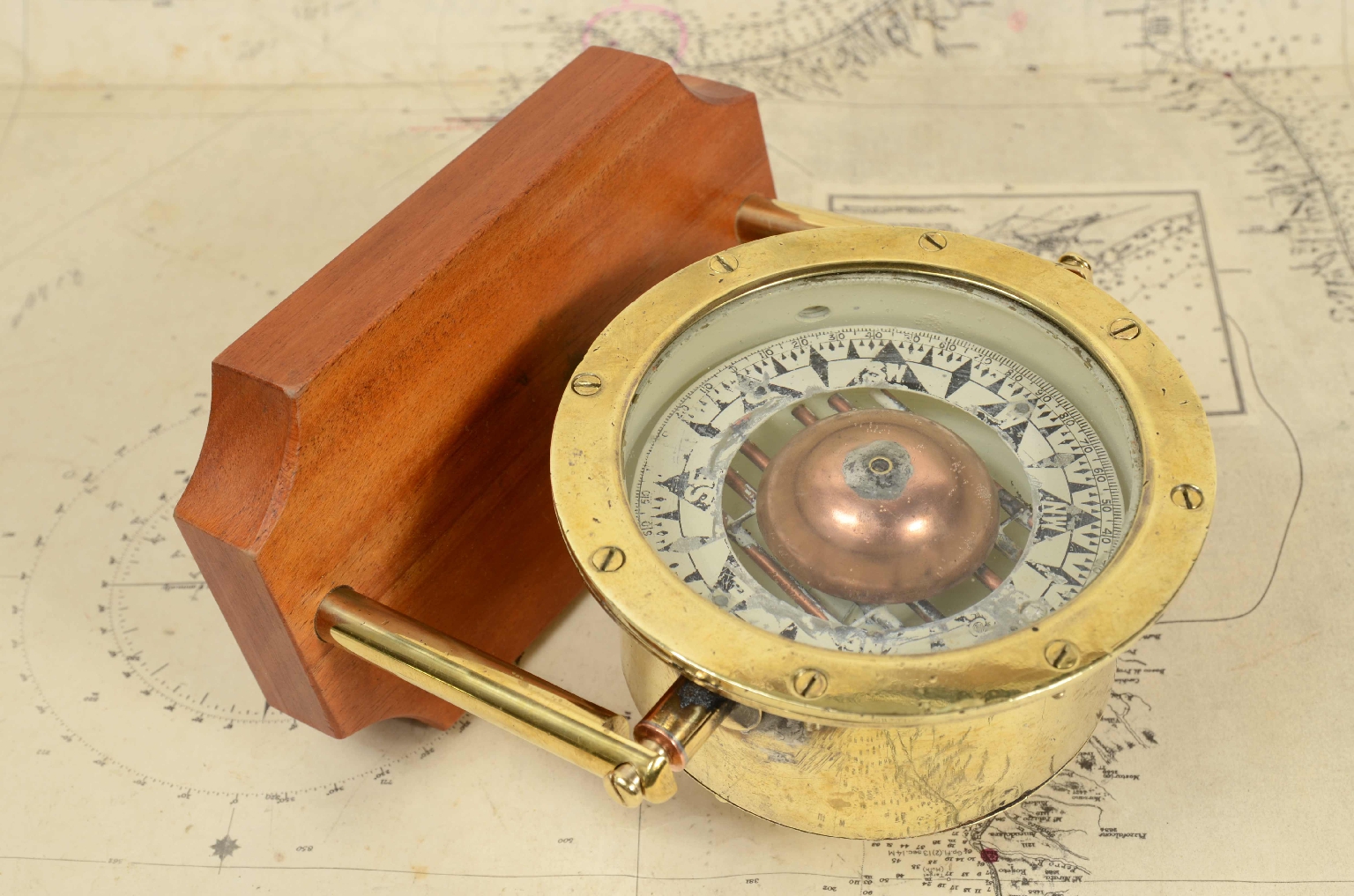 Antique compasses/7590-Nautical Compass
