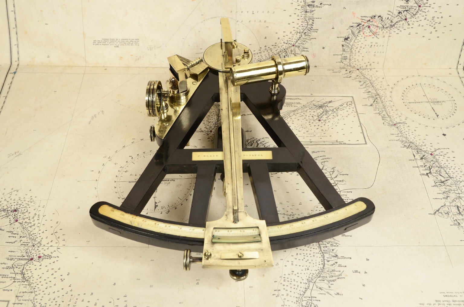 Nautical antiques/7691-Antique Octant