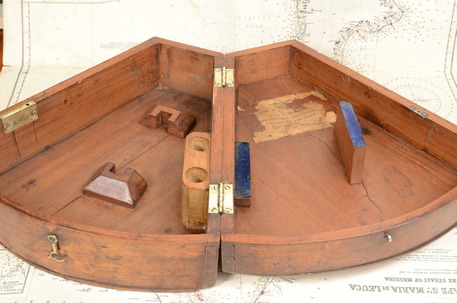 Nautical antiques/7691-Antique Octant