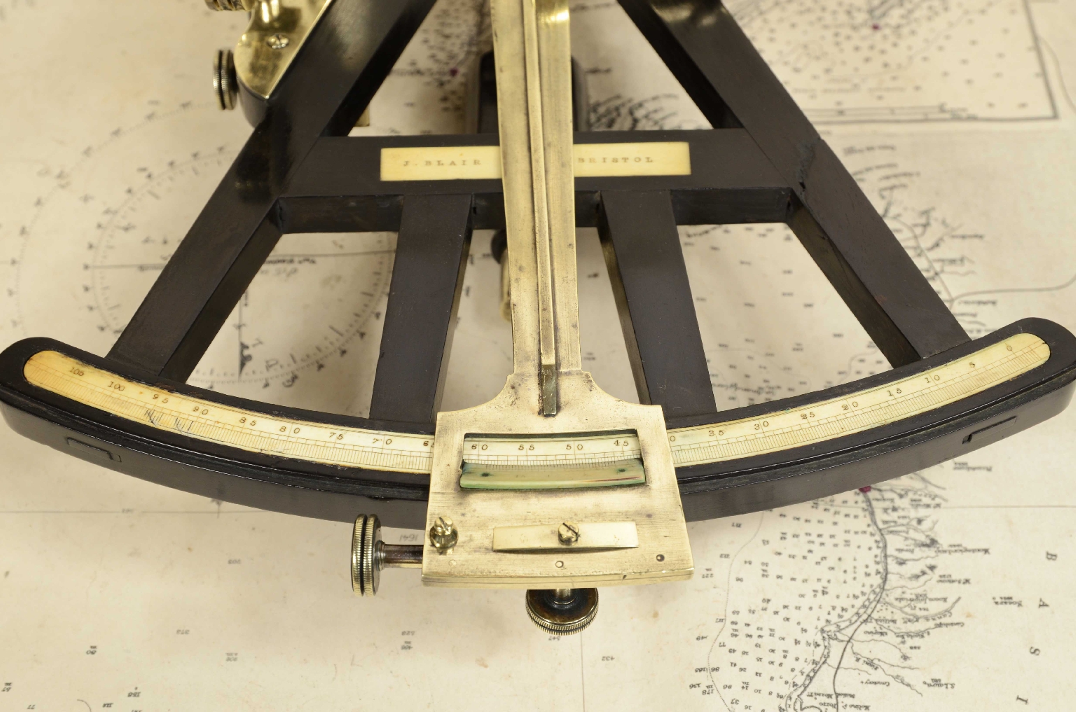 Nautical antiques/7691-Antique Octant