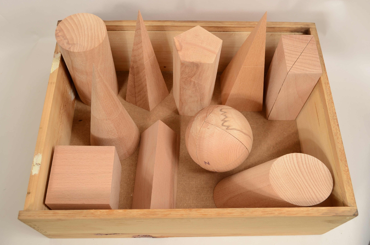 Strumenti di misura antichi/7711-Solidi Geometrici