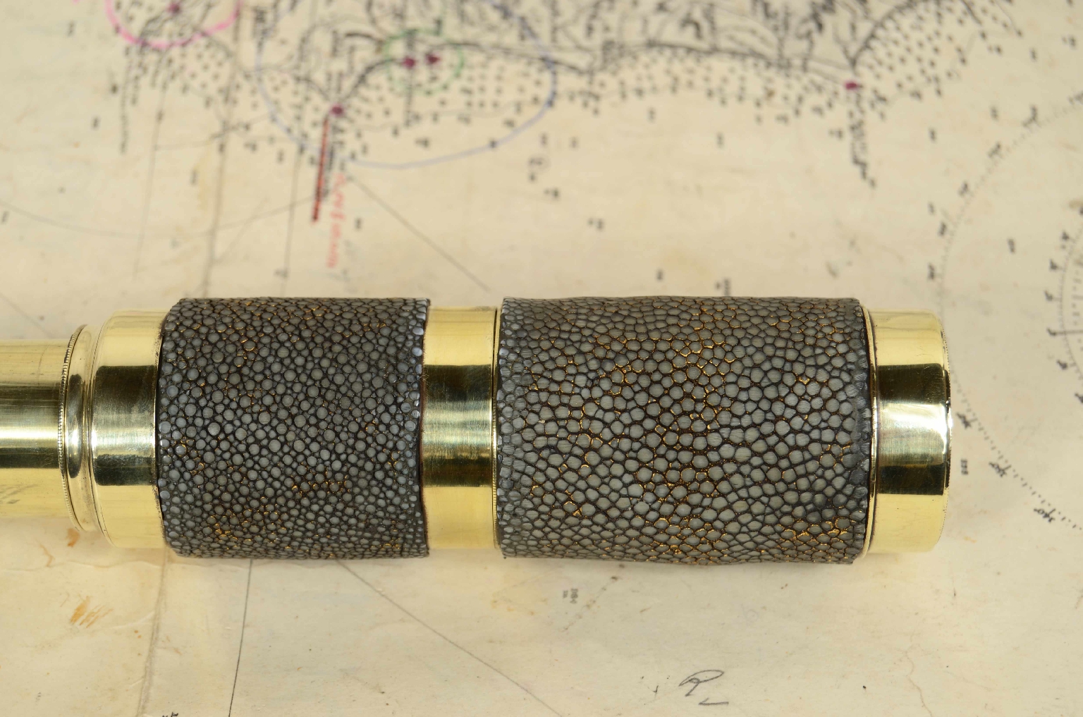 Nautical antiques/7835-Antique Telescope