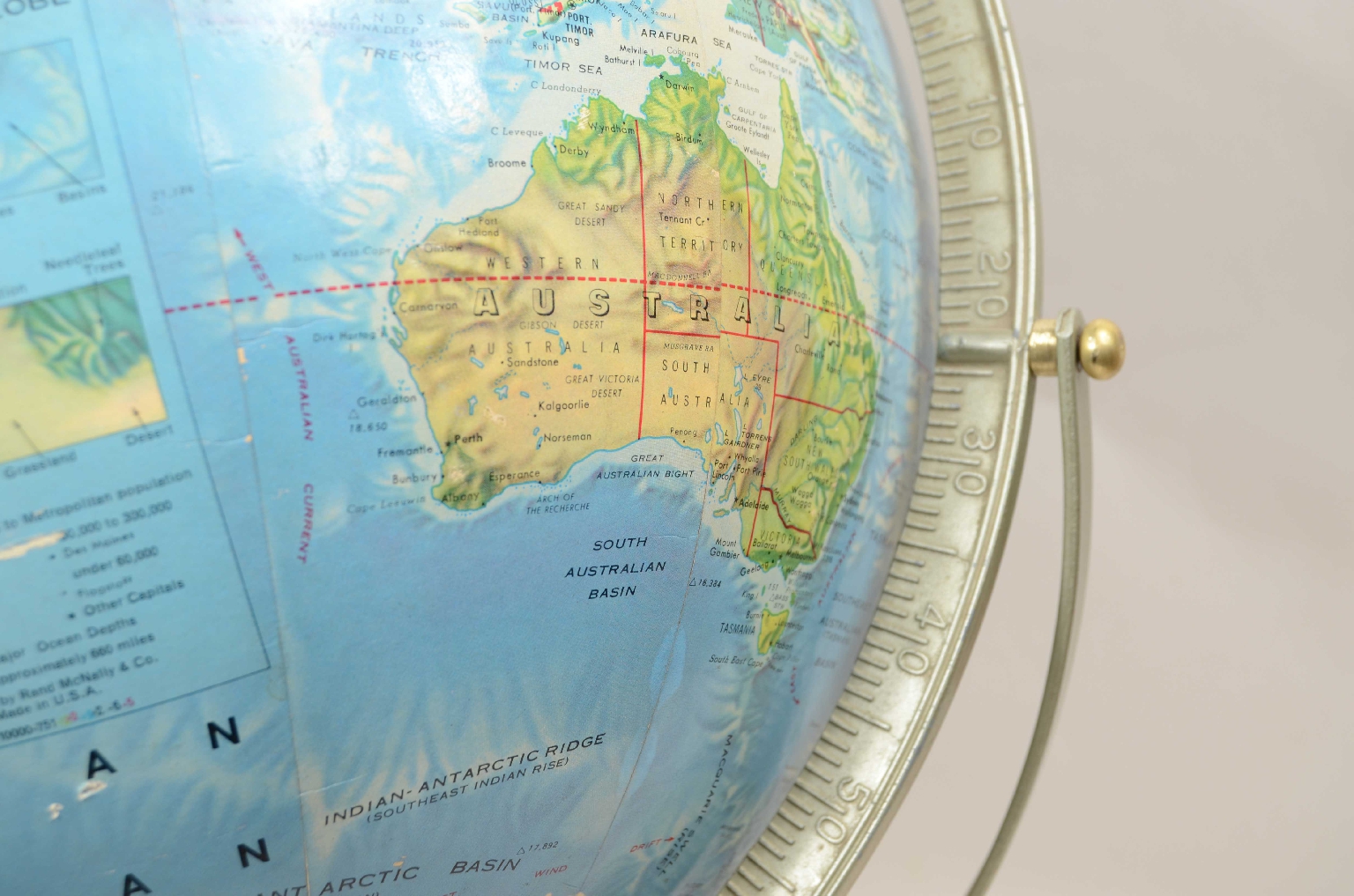 Antique globes-world maps/7889-Terrestrial Globe