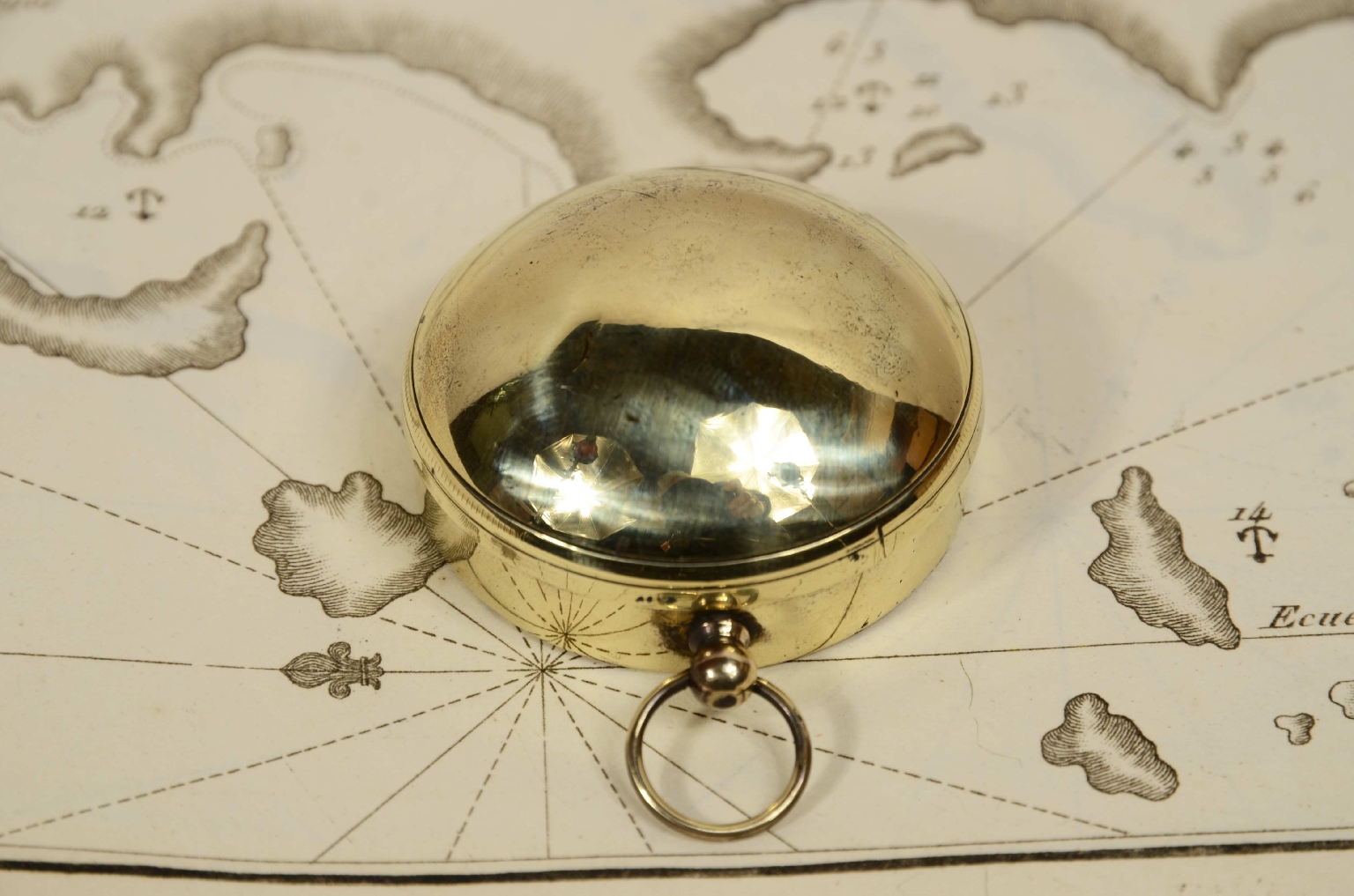 Antique compasses/7927-Compass and Sundial 