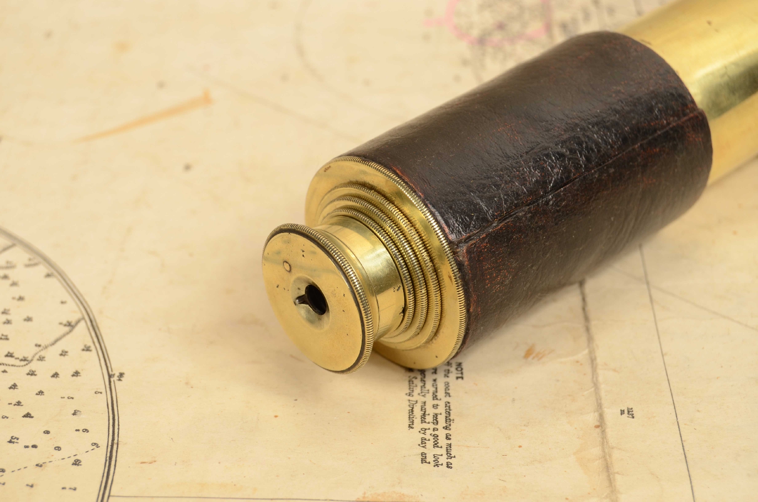 Antiquariato nautico/8005-Cannocchiale Antico