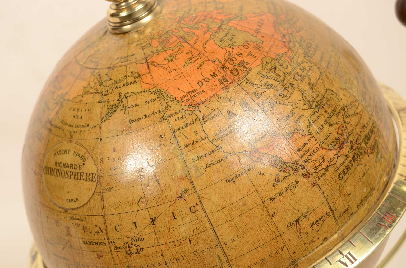 Globi-mappamondi antichi/8029-Globo con orologio