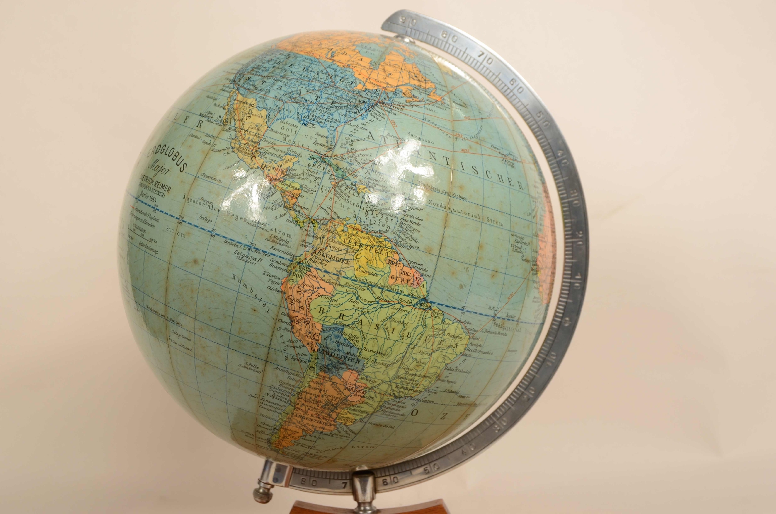 Antique globes-world maps/8038-Terrestrial Globe